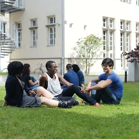 Schule Hotel