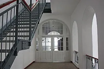 Schule Hotel 3*